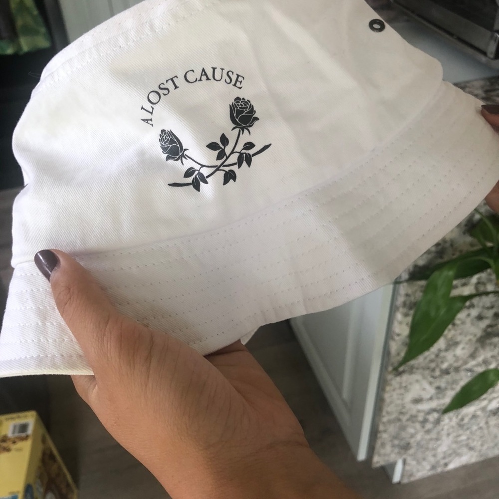 Zumiez bucket hat